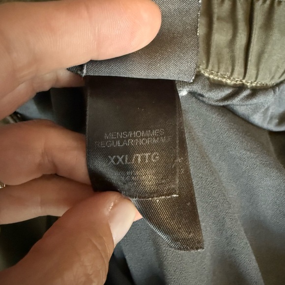 The North Face shorts • Men’s XXL - Picture 5 of 9